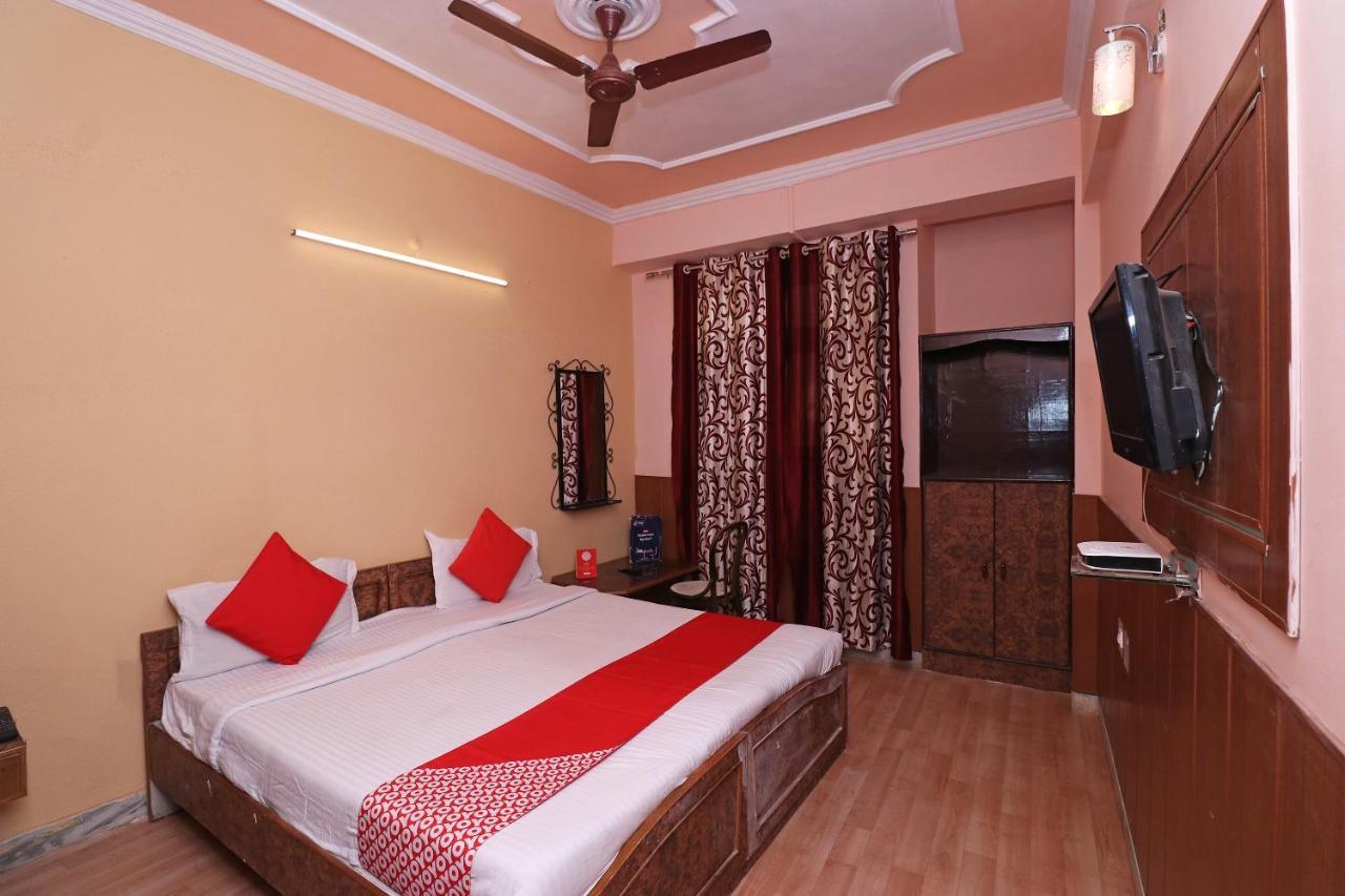 Oyo 8379 Hotel Kamal Lucknow Eksteriør billede