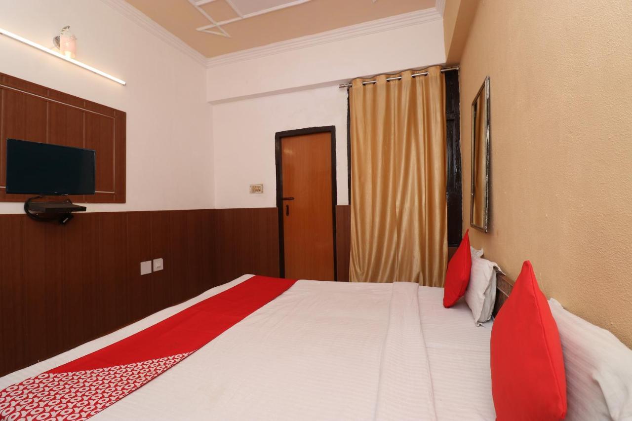 Oyo 8379 Hotel Kamal Lucknow Eksteriør billede